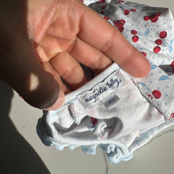 magnolia baby cherry one piece Bubble Size 6 M - Picture 4 of 4